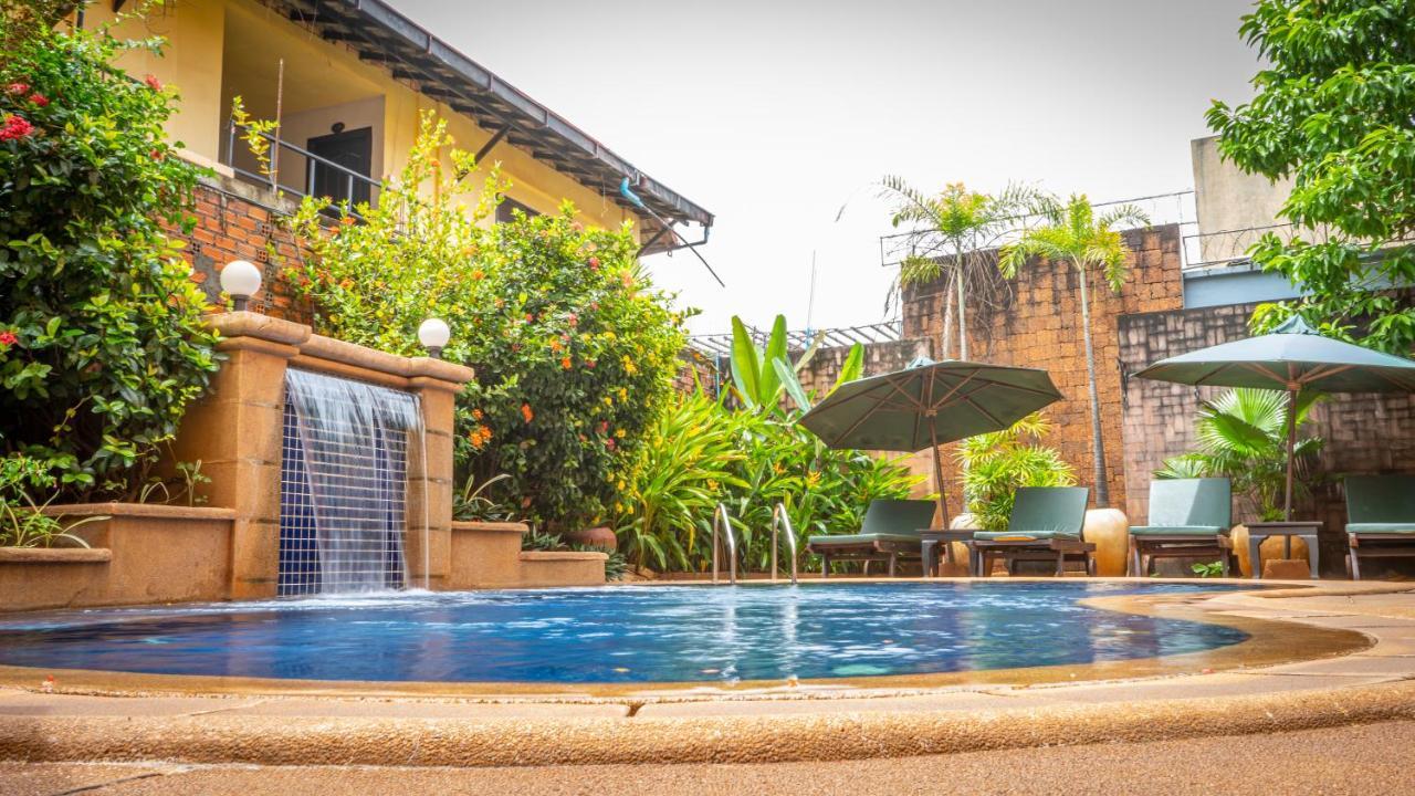Den Hotel Totonou Siem Reap Exterior foto